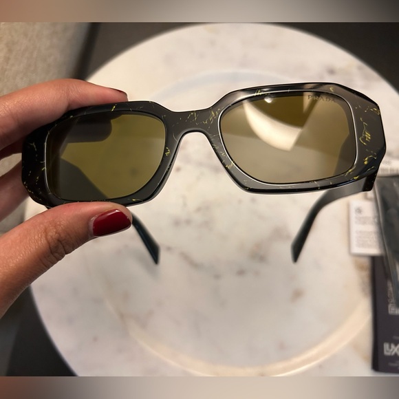 Prada Symbole Sunglasses PRICE FIRM - Picture 6 of 9